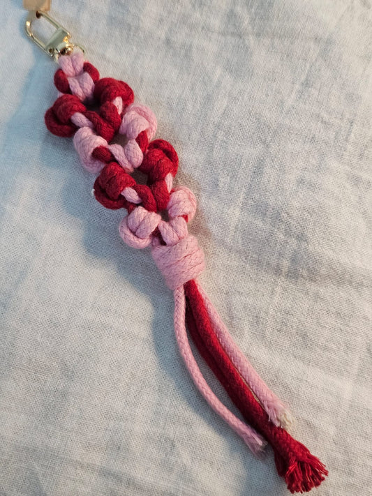Handmade Macrame Heart Keychain | Boho Wristlet Keychain for Women | Cute Valentine Gift, Bag Charm, Car Key Holder, Cute Aesthetic Fashion Macrame Accessories