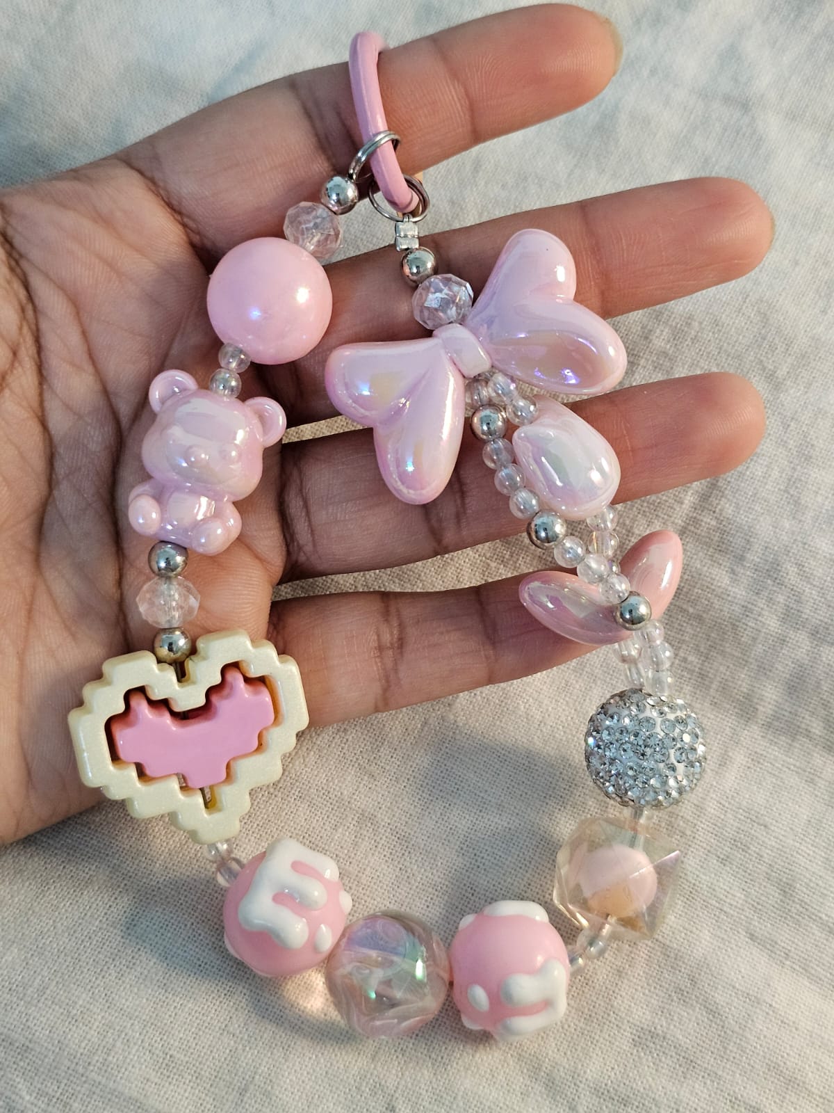 Y2K Kawaii Bow, Pixel Heart Handmade Beaded Phone Charm Lanyard Love Knot Wristlet Fashion Phone Chain
