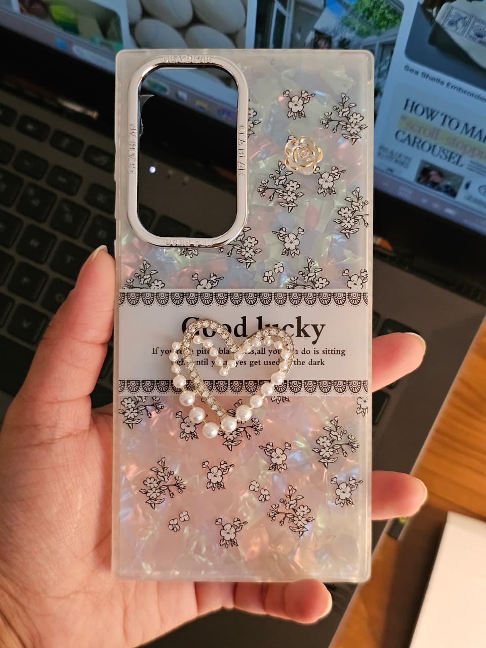Luxury 3D Black Vintage & Pearl Heart Phone Case with Beaded Bow Phone Charm